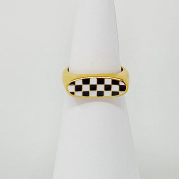 Checkered Oblong Ring – Bold Design, Perfect for Chunky Rings Gold Lovers