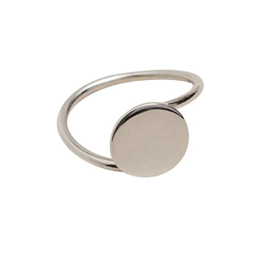 Full Moon Ring: Celestial Inspired Jewelry - Vintage Minimalist Engagement Ring