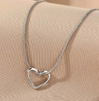Hollow Love Heart Pendant Necklace - Heart Shape Pendant for Romantic Elegance