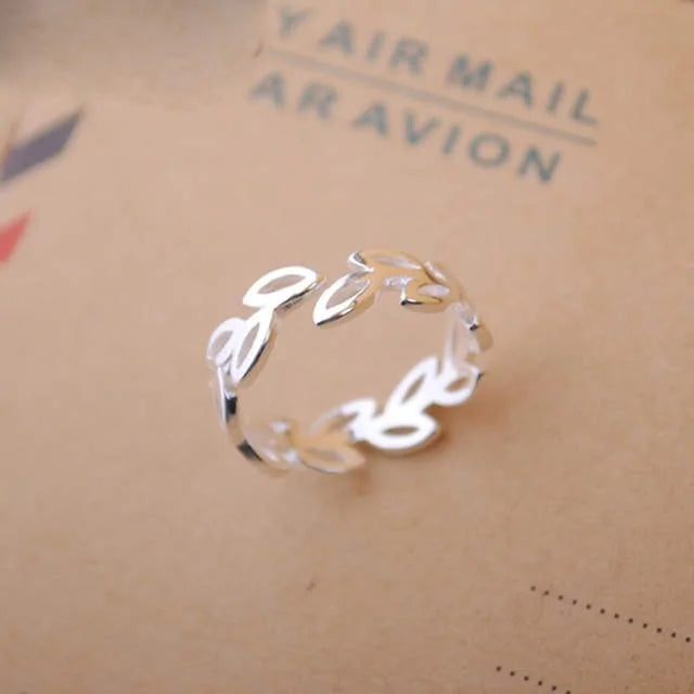 Sterling Silver Leaf Rings for Nature-Inspired Elegance