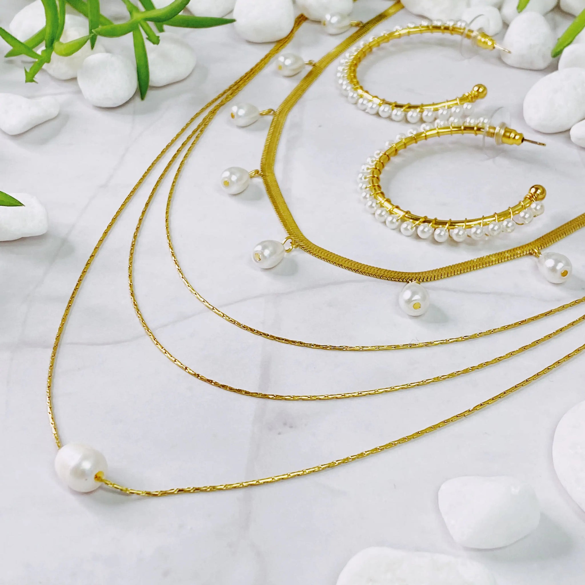 Layered Freshwater Pearl Pendant Necklace with Gold Chain Pendant