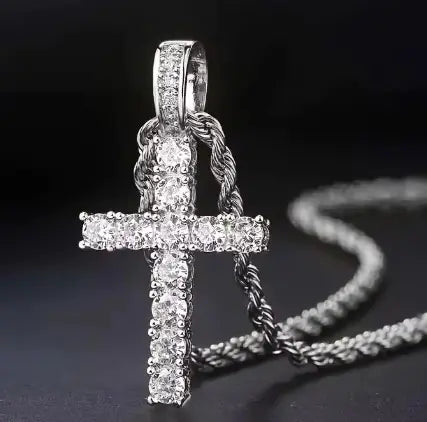 Cross Pendant Necklace for Meaningful Style