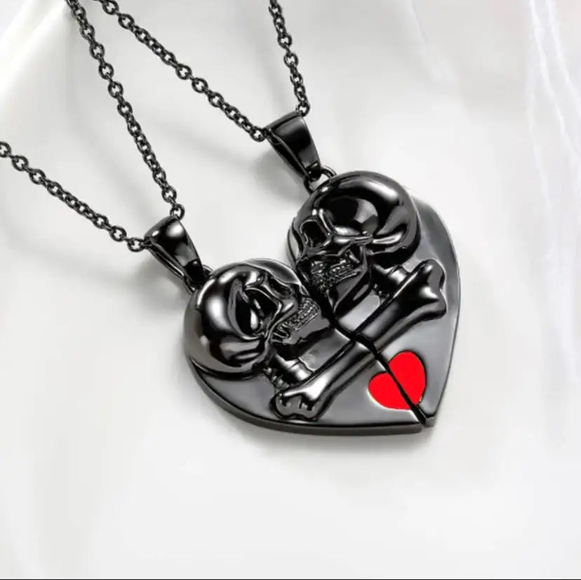 Magnetic Skull Hearts Pendant for Edgy Style